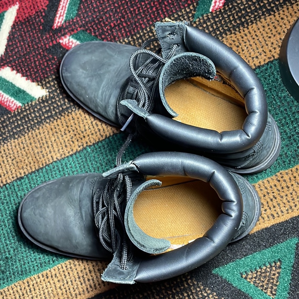 Black Timberlands - image 2